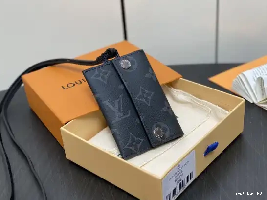 First bags ru reviews LOUIS Necklace-7.6*10*0.5CM Holder VUITTON Card 0609